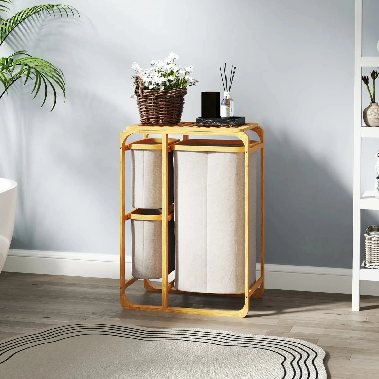 HOMCOM Cestino Portabiancheria in Bambù con 3 Sacchi e Ripiani in Tessuto, 50x32x69.7 cm, color Bambù e Crema | Dimensio